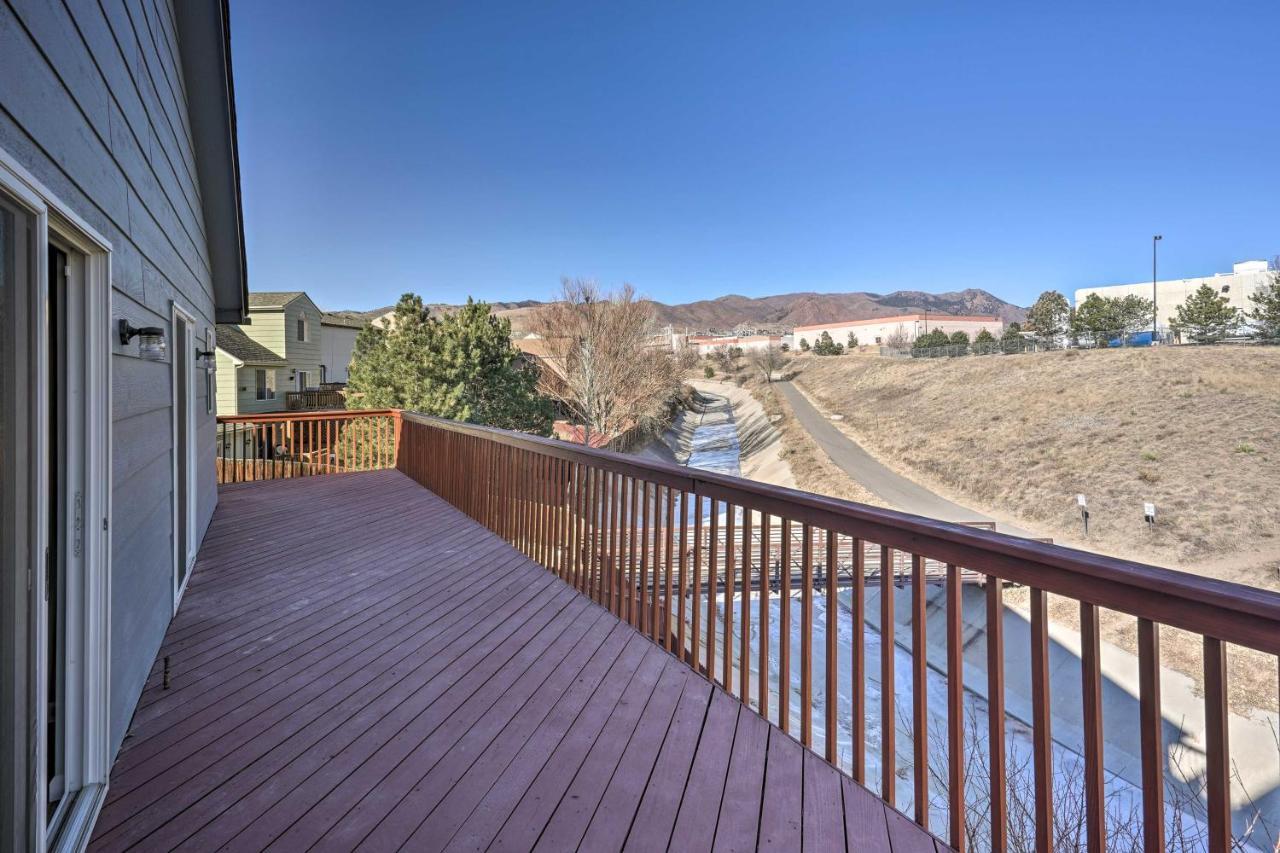 Updated Springs Home - 3 Mi To Garden Of The Gods! 科罗拉多斯普林斯 外观 照片